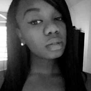 Meet your Posher, Bre